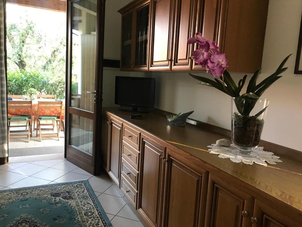 Appartamento Nonna Maria Garda Lake Padenghe sul Garda Kültér fotó